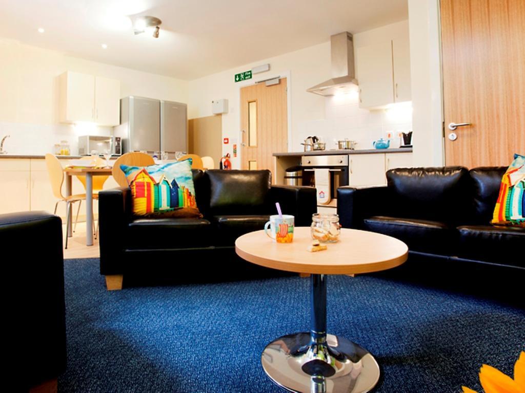 The Sidings Aparthotel Penryn Room photo