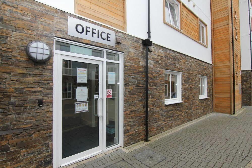 The Sidings Aparthotel Penryn Exterior photo
